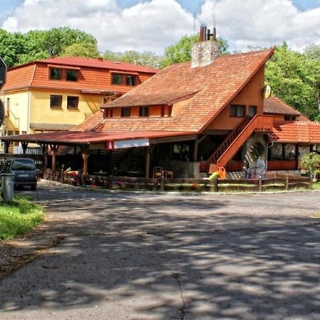 Zajazd Ostep Gorzyń Екстериор снимка